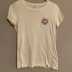 Radiate love tee